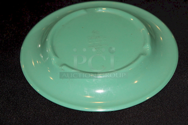 NICE! GET WP-6-FG Diamond Mardi Gras 6 1/2" Rainforest Green Wide Rim Round Melamine Plates
8x Your Bid
 - Image 4 of 4