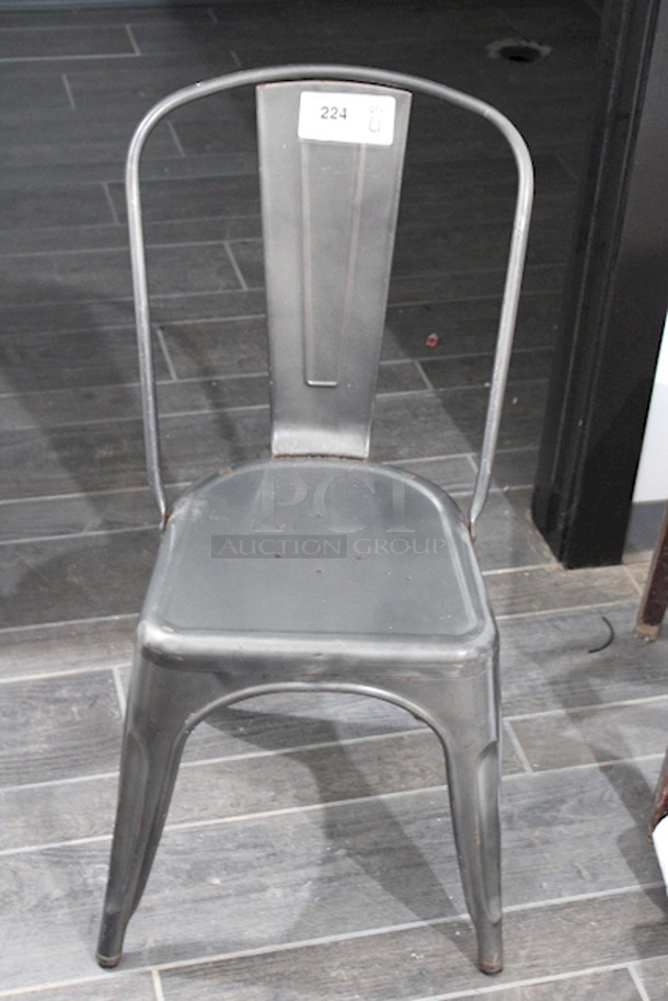 FDW Restaurant Dining Chairs, Indoor/Outdoor, Metal, 18 Inch Seat Height. 4x Your Bid