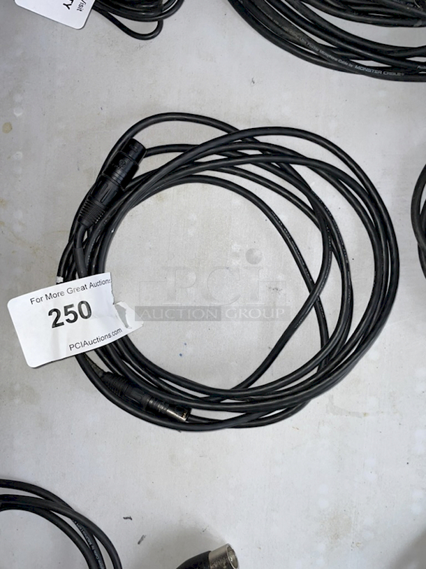 Mogami NEGLEX 2534 Quad Microphone Cable.  - Image 1 of 2
