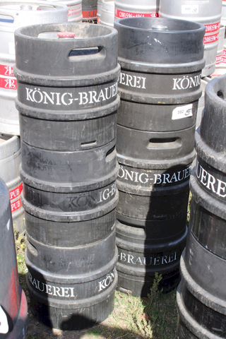 ?30 Liter Sanke Kegs, Stainless Steel, Polyurethane Jacketed? 5x Your Bid