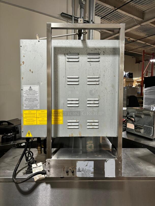 Inoksan PDG 400N Natural Gas Doner Kebab Machine / Vertical Broiler with Mesh Shield - 132-165 lb. Capacity

 - Image 4 of 4
