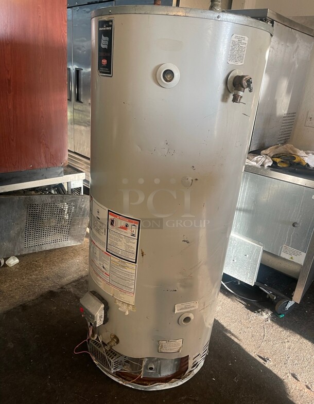 Bradford White 75 Gallon - 76,000 BTU High Input Atmospheric Vent Energy Saver Commercial Water Heater (Nat Gas) - Image 2 of 6