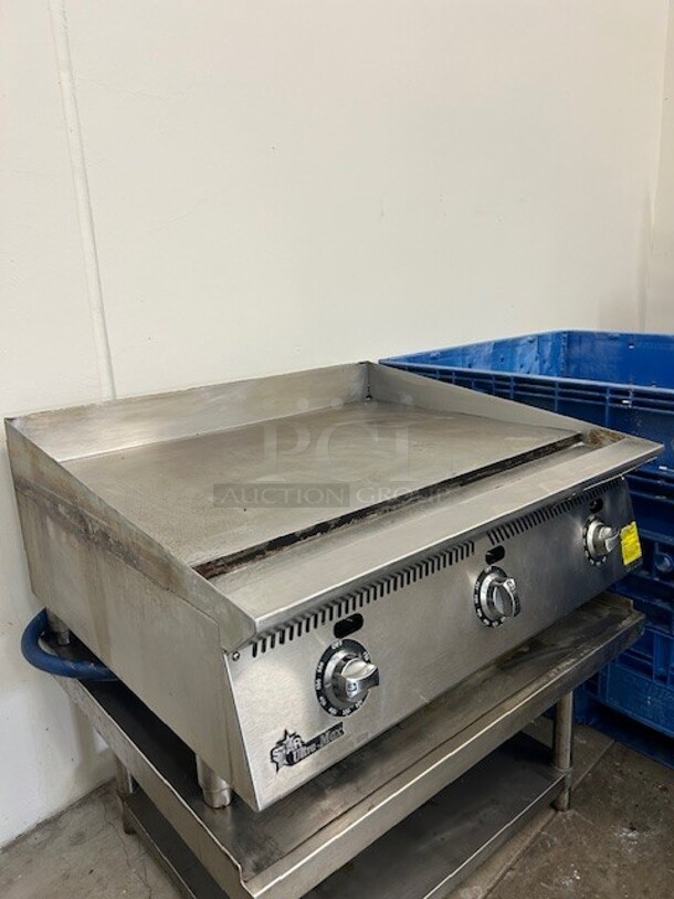 Star 636TF 36 inch Gas Griddle w/ Thermostatic Controls - 1 inch Steel Plate, Working - Image 6 of 8