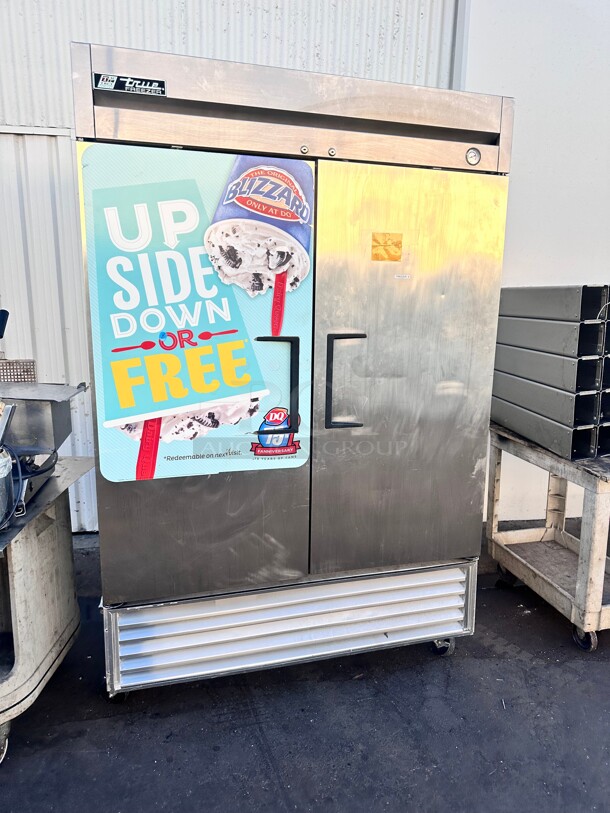 True T-49F 49 Cu.Ft Two Section Stainless Reach-in Freezer 115 Volt Workimng - Image 9 of 9