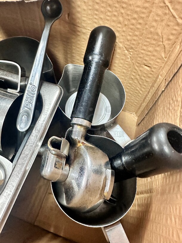 Working Salvatore Italia SES Automatic Espresso Machine w/ (1) Group, (1) Steam Valve, & (1) Hot Water Valve - 220v/1ph - Image 2 of 8
