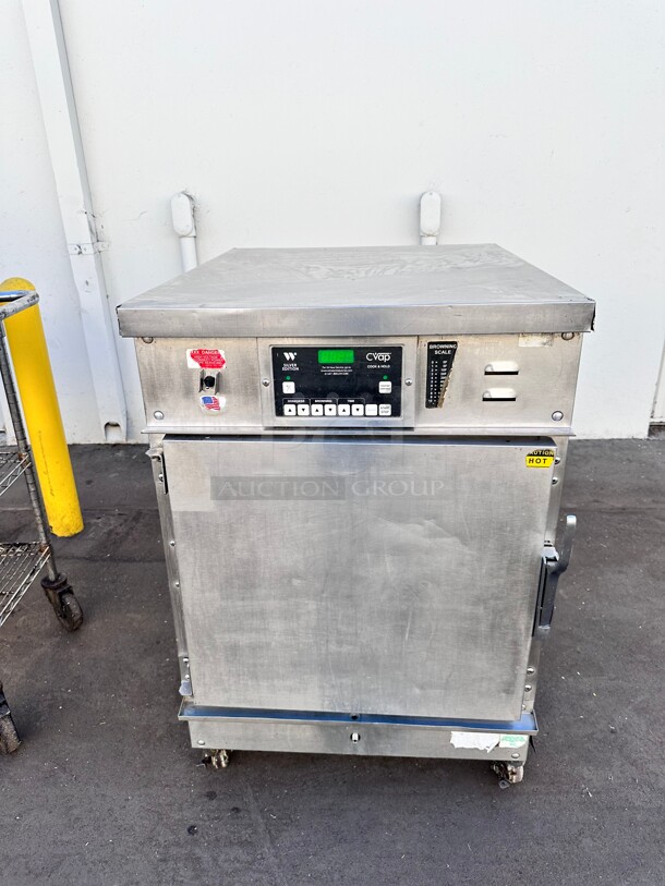 Winston CHV5-05UV CVap Cook & Hold 9cf Capacity Half Size Oven w/ Fan 220 Volt Tested and Working - Image 1 of 9