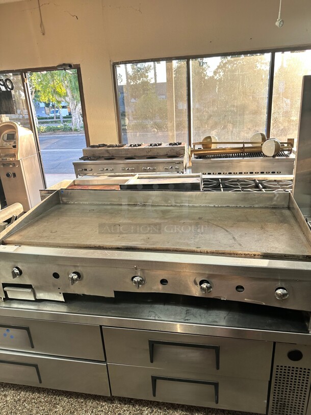 Certified Working! Commercial 60 inch Gas Heavy Duty Flat Grill Griddle NSF With 1 Inch Steel Top  - Image 4 of 7