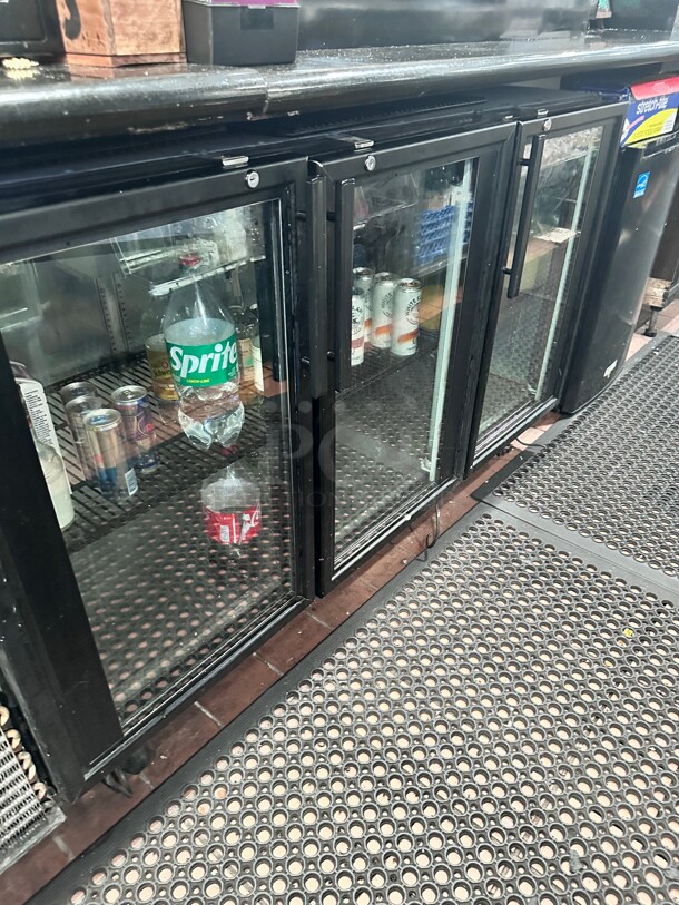 True TBB-24GAL-72G-HC-LD 71 7/8" Bar Refrigerator - 3 Swinging Glass Doors, Black, 115v Working - Image 2 of 10