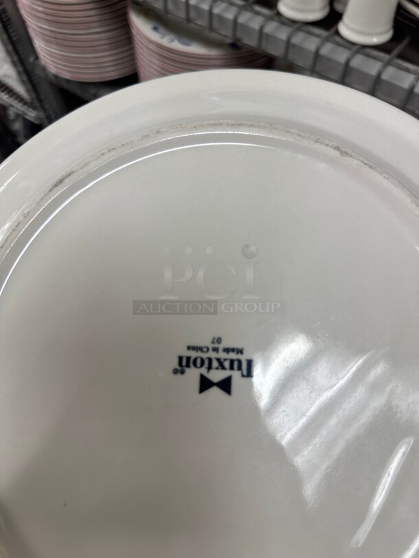 Tuxton 007 11" Round  Plate - Ceramic, American White - Image 2 of 7