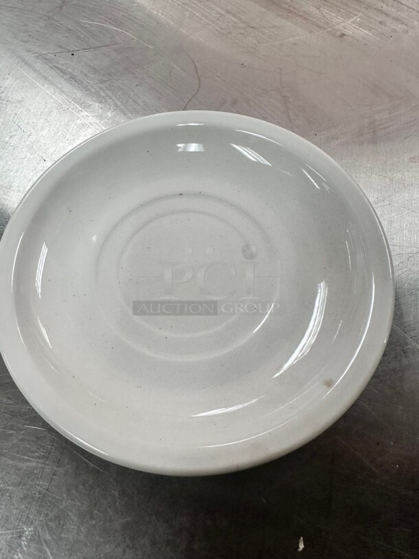 World Porcelain 6"Round Plates - Image 1 of 4