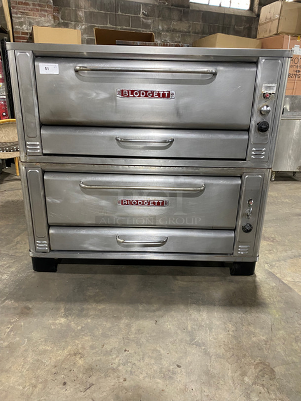 FANTASTIC! Blodgett Commercial Natural Gas Powered Double Deck Pizza Oven! All Stainless Steel! On Legs! 2x Your Bid Makes One Unit! Model: 1048-C-L-B SN: 039007281101
