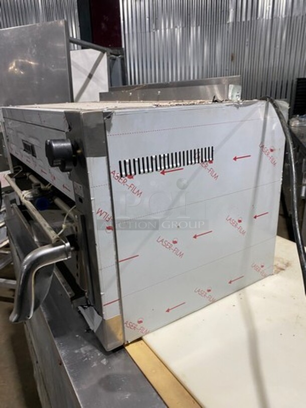 NEW! NEVER USED! Vulcan Commercial Countertop Gas Powered Salamander! All Stainless Steel! - Image 3 of 9