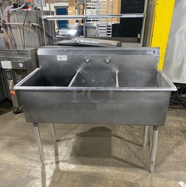 Stainless Steel 3 Compartment 
Dishwashing Sink! - Item #1112161