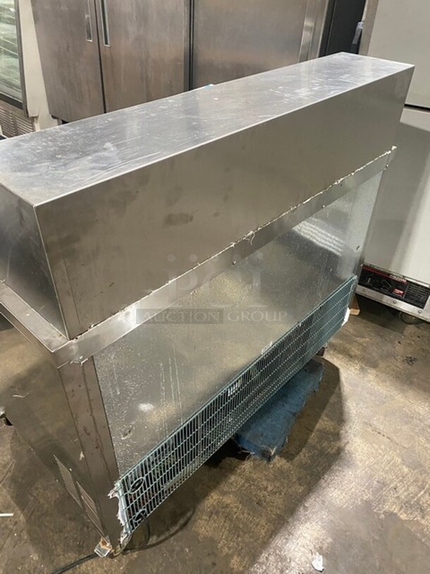 Leader Commercial Refrigerated Mega Top Sandwich Prep Table! With 2 Door Underneath Storage Space! With Commercial Cutting Board! All Stainless Steel! On Casters! MODEL ESLM48SC SN: NP12M0801D 115V 1PH - Image 3 of 11