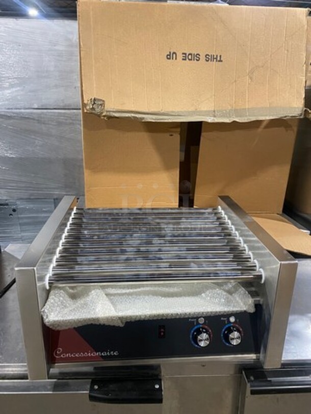 NEW! IN THE BOX! Wells Commercial Countertop Hot Dog Roller Grill! All Stainless Steel! Model: WRG30SR 120V - Image 3 of 9