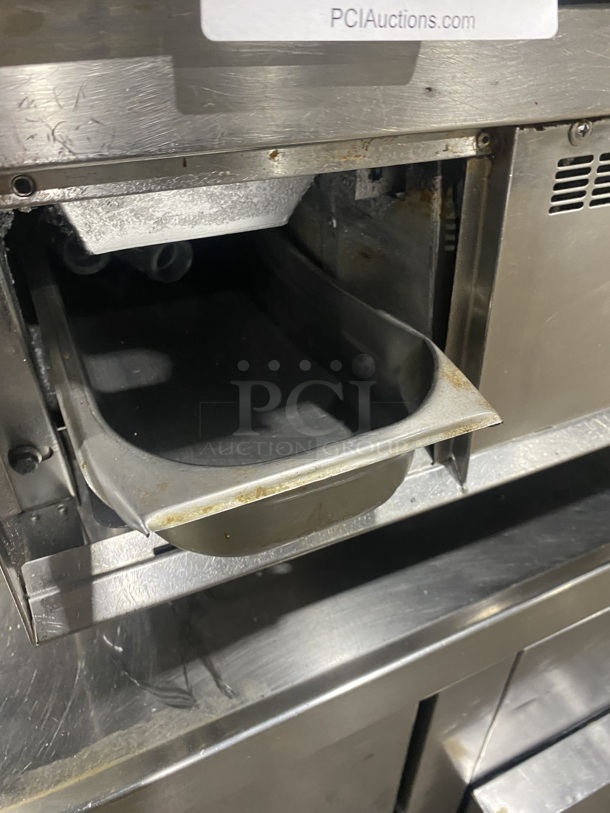 Nice! KEATING All Stainless Steel Commercial Countertop Natural Gas Powered Thermostatic Controlled Mirraclean Series Flat Top Mirror Shine Griddle! Model 4830FRTT Serial GG46475! 120,000 BTU!  - Image 8 of 9