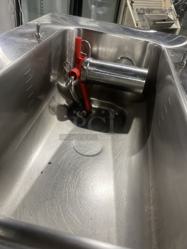 TAYLOR CROWN Taylor C706-27 Stainless Steel Commercial Countertop Air Cooled Single Flavor Soft Serve Ice Cream Machine! On Casters! Model C706-27 Serial M1025895 208-230 Volts, 1 Phase. - Image 7 of 9