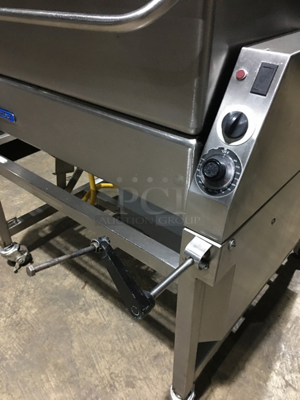 FABULOUS! Market Forge Natural Gas Powered Tilt Skillet/Braising Pan! All Stainless Steel! On Legs With Casters! Working When Removed! - Image 6 of 8
