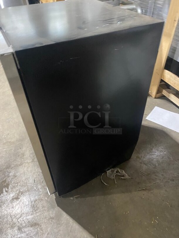 NEW! Whynter Built-In French Door Dual Zone 20 Bottle Wine 60 Can Beverage Cooler Merchandiser! MODEL BWB-2060FDS  115V 1PH - Image 3 of 9