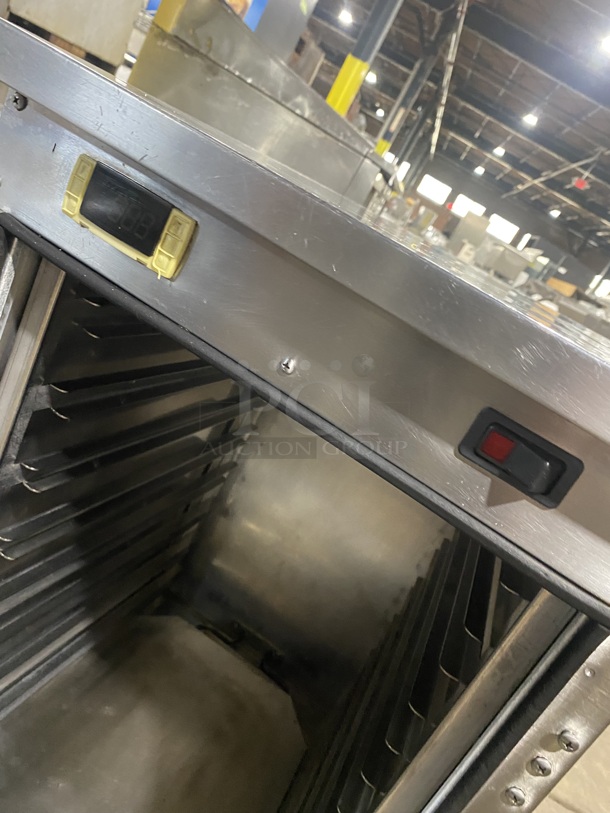 FWE Undercounter Insulated Mobile Heated Cabinet w/ (8) Pan Capacity! Model HLC-8-CHP Serial 123289801 120v - Image 7 of 8