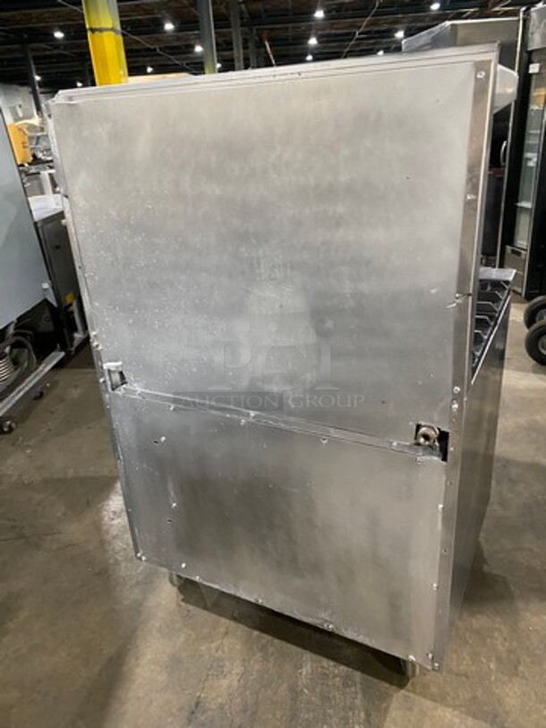 Imperial Commercial Natural Gas Powered 6 Burner Stove! With Raised Back Splash And Salamander Shelf! With Oven Underneath! All Stainless Steel! On Casters! - Image 4 of 8