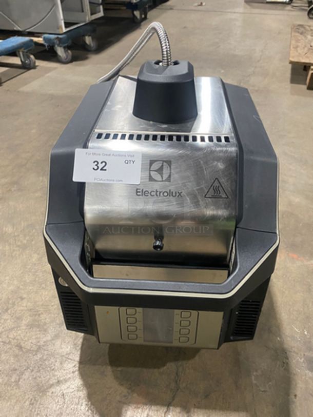 GREAT! LATE MODEL 2018! Electrolux Commercial Countertop Electric Powered Infared Panini Flat Press! With Digital Controls! Stainless Steel Body! On Small Legs! Model: HSPP2RPRS SN: 81310007 208V 60HZ 1 Phase
