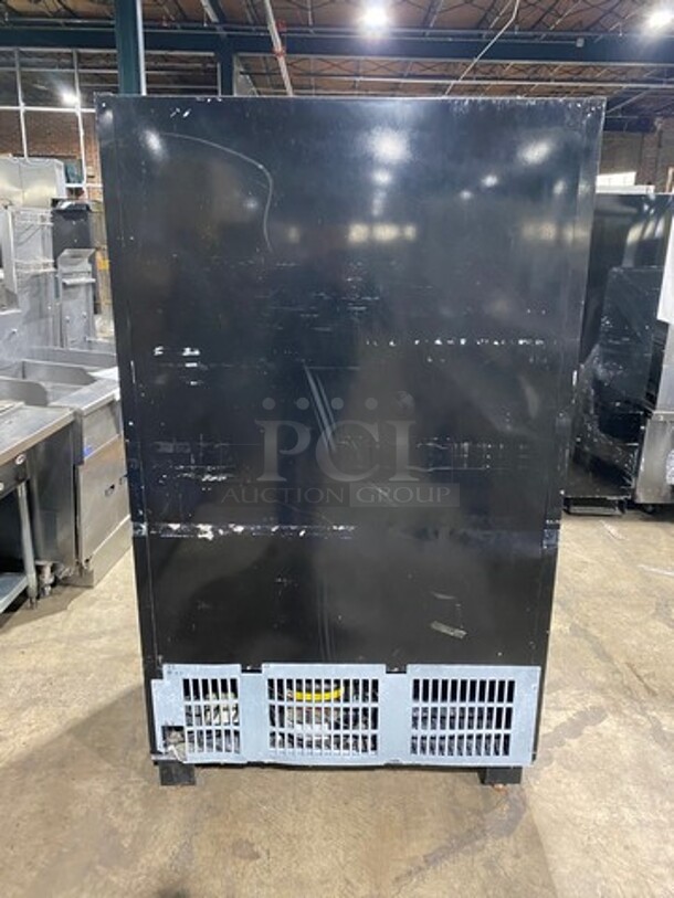 Dixie Narco Commercial Drink Vending Machine! With Bill And Coin Acceptor! Model: DN2054 SN: 11608 120V 60HZ 1 Phase - Image 3 of 10