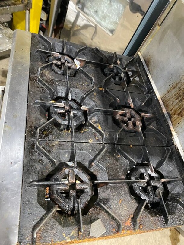 WOW! DCS Commercial Natural Gas Powered 6 Burner Stove! With Full Size Oven Underneath! With Backsplash & Overhead Salamander Shelf! All Stainless Steel! On Casters! WORKING WHEN REMOVED! - Image 5 of 9