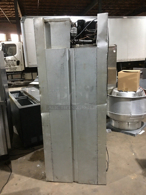  Traulsen Commercial Single Door Reach In Freezer! With Poly Coated Racks! All Stainless Steel! Model: G12011 SN: T422910C99 115V 60HZ 1 Phase - Image 4 of 8