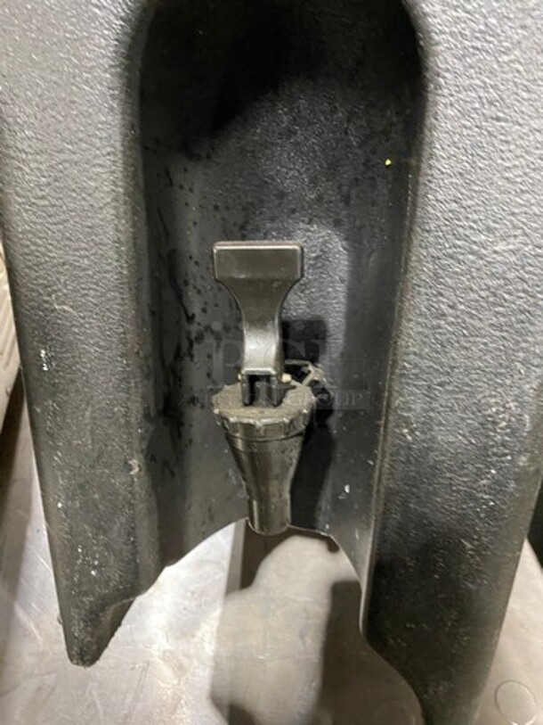 Cambro Insulated Beverage Dispenser/ Holder! With Side Handles! With Lid! - Image 5 of 5