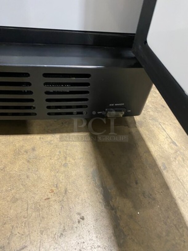 NEW! OUT OF THE BOX! SCRATCH-N-DENT! Whynter Undercounter Built In Ice Maker! All Stainless Steel! Model: UIM155 115V - Image 6 of 8