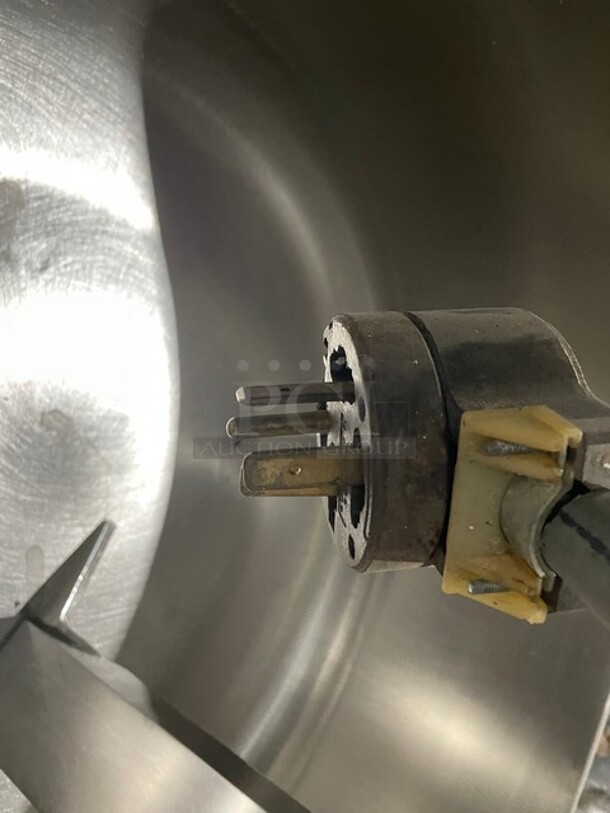 AMAZING! Sottoriva Commercial Floor Style Spiral Dough Mixer! With Stainless Steel Mixing Bowl! With Bowl Guard! 220V! Model: SPRINT/160 SN: 17512! - Image 8 of 10