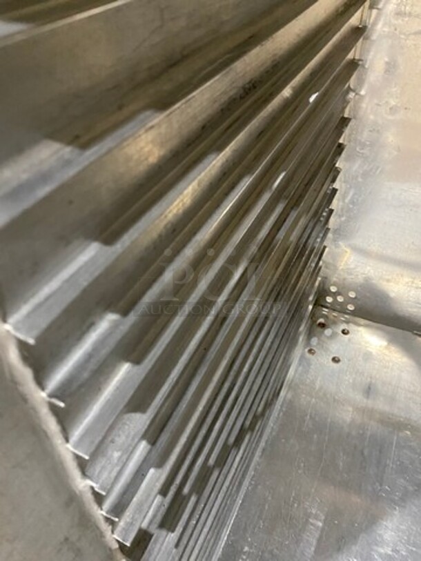 Commercial Single Door Enclosed Pan Transport Rack! Solid Stainless Steel! On Casters! - Image 6 of 6