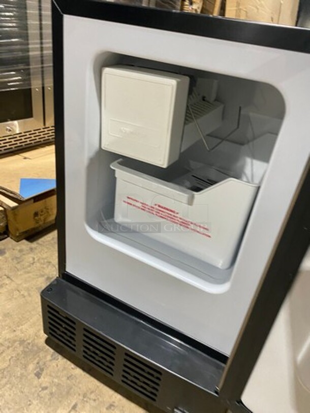 NEW! OUT OF THE BOX! SCRATCH-N-DENT! Whynter Undercounter Built In Ice Maker! 12LB Ice Capacity! All Stainless Steel! Model: UIM155 115V - Image 5 of 7