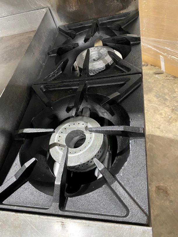 AMAZING! Therma Tek Commercial Natural Gas Powered Flat Top Griddle! With Right Side 2 Burners! Griddle Has Side Splashes! Raised Backsplash And Salamander Shelf! With Oven Underneath! Metal Oven Rack! All Stainless Steel! On Casters! - Image 6 of 11