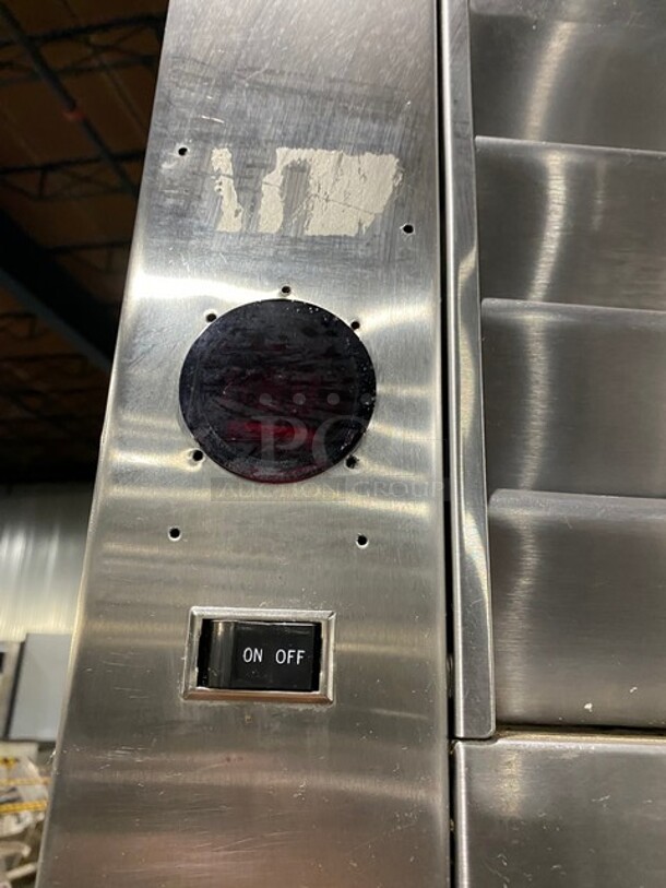 Traulsen Commercial Single Door Reach In Cooler! All Stainless Steel! On Legs! MODEL RHT132WREFHS RN:T422500C99 115V 1PH - Image 8 of 9
