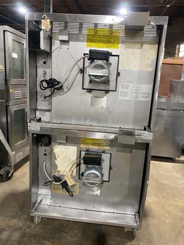 BEAUTIFUL! LATE MODEL! US Range/Garland Double Stacked Natural Gas Powered Heavy Duty Commercial Convection Oven! With View Through Doors! Model SUMG100 Serial 1911100101567! On Commercial Casters! 2 X Your Bid Makes One Unit! - Image 2 of 9