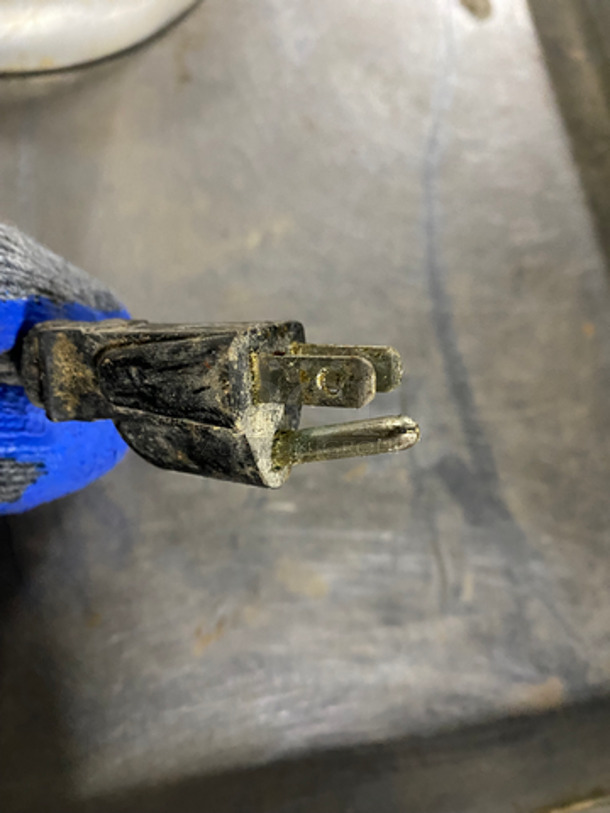 Kitchen Aid Countertop Planetary Mixer! - Image 7 of 7