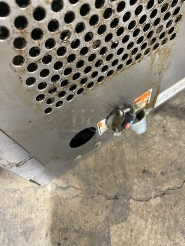 Vulcan Commercial Electric Powered Convection Oven! With View Through Door! All Stainless Steel! - Image 7 of 7