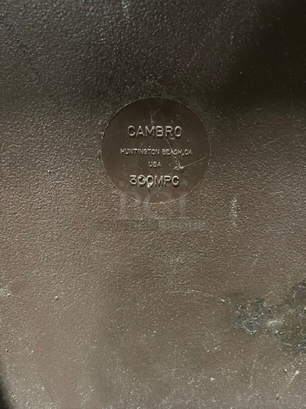 Cambro Food Pan Carrier!  MODEL 300MPC - Image 7 of 8