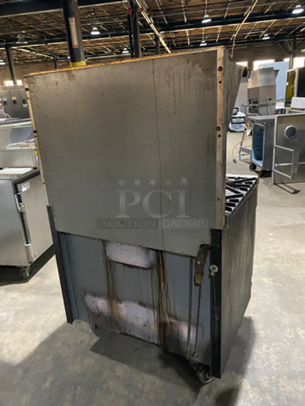 Vulcan Commercial Natural Gas Powered 6 Burner Stove! With Full Size Oven Underneath! Metal Oven Rack! With Raised Back Splash And Salamander Shelf! All Stainless Steel! - Image 4 of 10