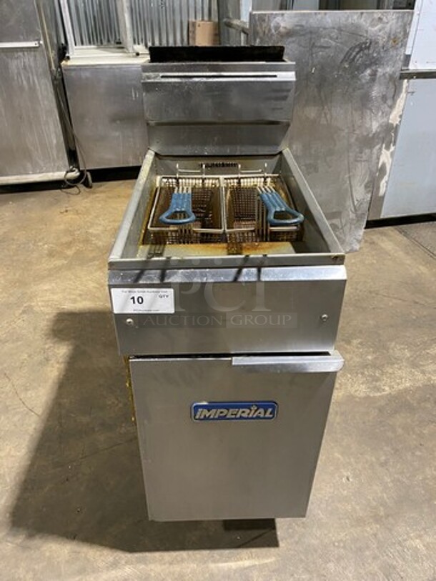 Imperial Commercial Natural Gas Powered Deep Fat Fryer! With 2 Metal Frying Baskets! All Stainless Steel! On Legs! Working When Removed!