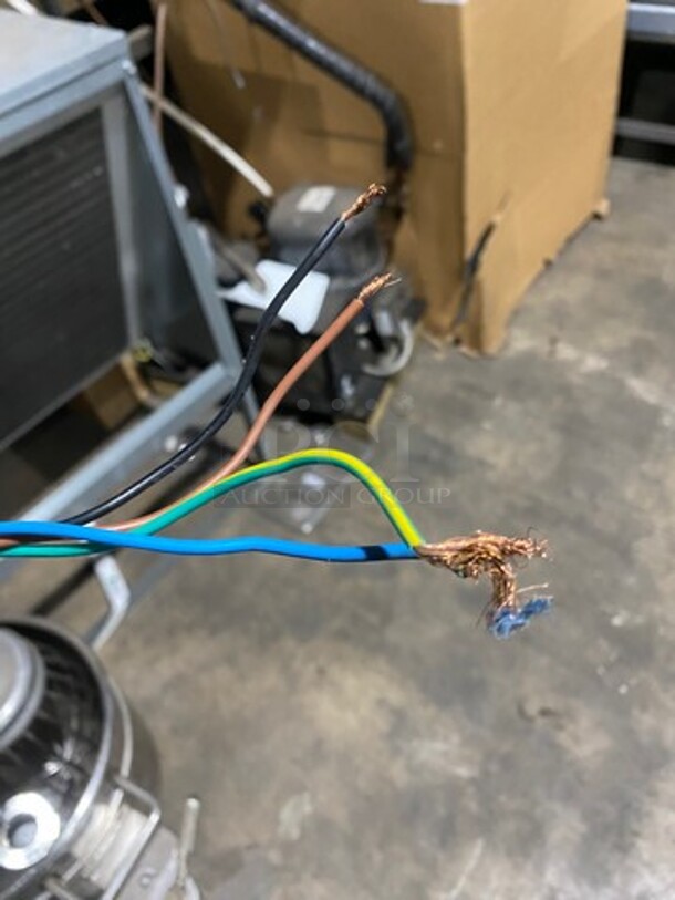 NICE! Commercial Floor Style 30QT Planetary Mixer! With Whisk And Paddle Attachments! With Bowl! Stainless Steel! - Image 10 of 10