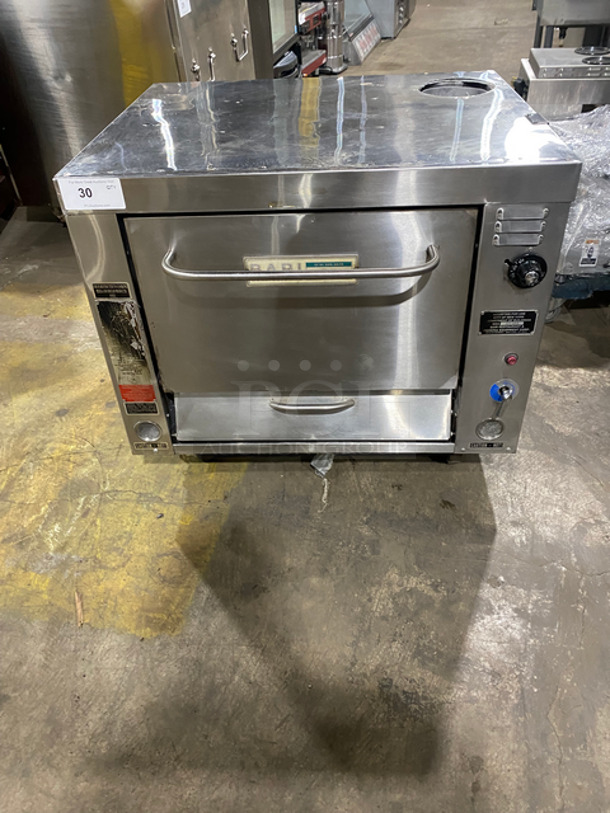 NICE! Bari Commercial Gas Powered Pizza/ Baking Oven! Solid Stainless Steel! On Casters! Model: M.648.C SN: 438