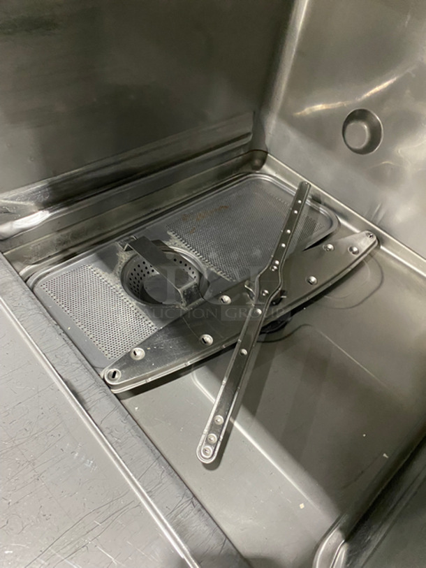 Hobart New Body Style Under The Counter Dishwasher! All Stainless Steel! Model: LXEC SN: 231178498 120V 60HZ 1 Phase - Image 6 of 9