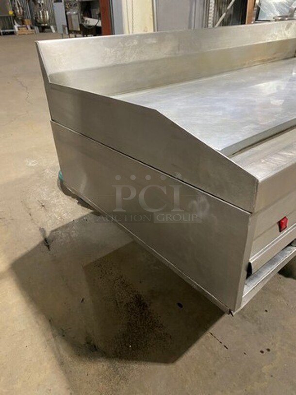 MagiKitch'n Commercial Countertop Natural Gas Powered Mirror Shine Flat Top Griddle! With Back And Side Splashes! All Stainless Steel! WORKING WHEN REMOVED! - Image 2 of 9