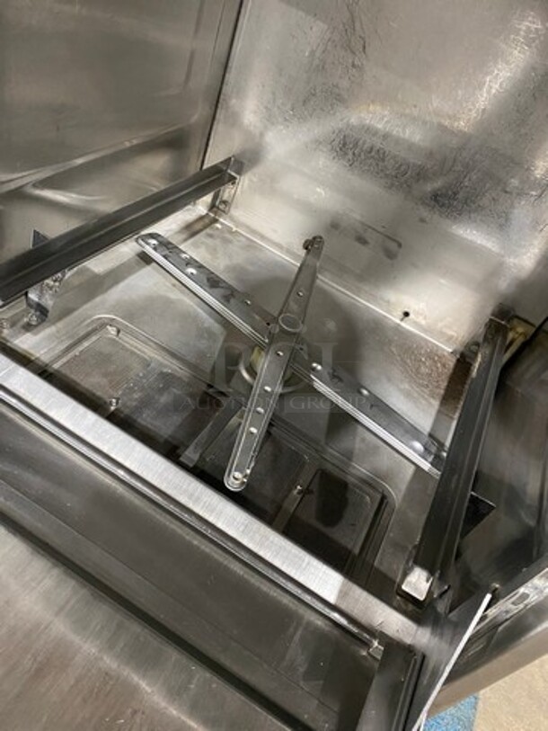 Hobart Commercial Under The Counter Heavy Duty Dishwasher! All Stainless Steel! Model: LX30H SN: 231015124! 120/240V 60HZ 1 Phase! - Image 5 of 8