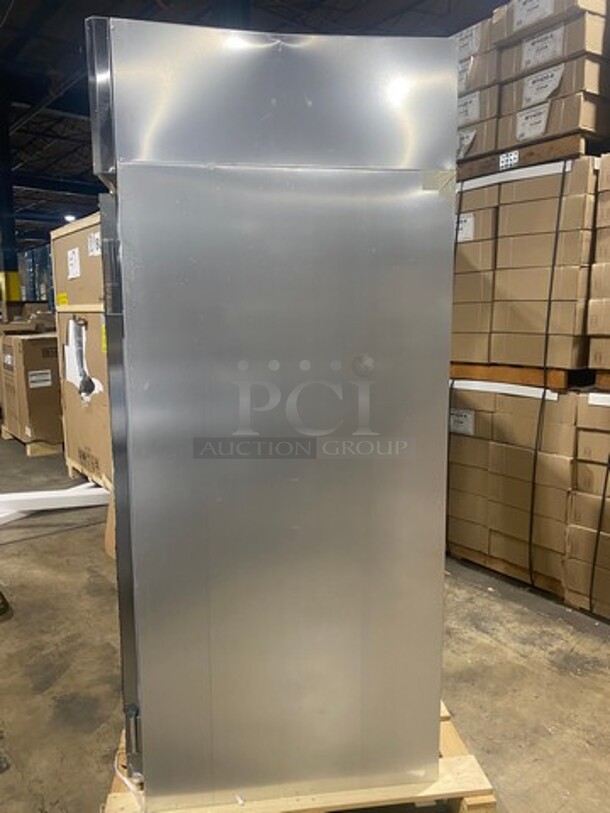 AMAZING! BRAND NEW! Continental Commercial 2 Door Reach In Refrigerator! With Poly Coated Racks! All Stainless Steel! Model: 2RN SN: 16234426 115V 60HZ 1 Phase - Image 3 of 12