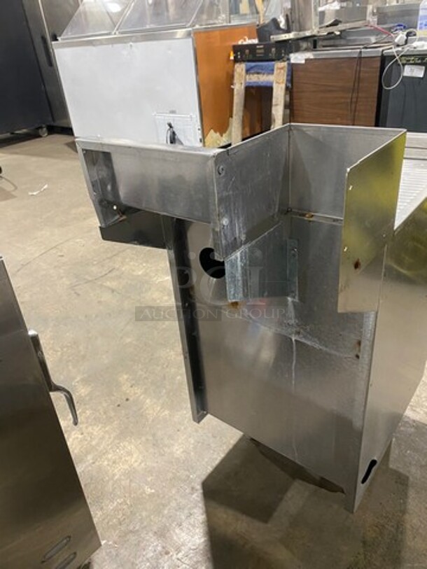 Perlick Under The Counter Drainboard! With Back Splash! With Storage Space Underneath! All Stainless Steel! On Legs! - Image 4 of 7
