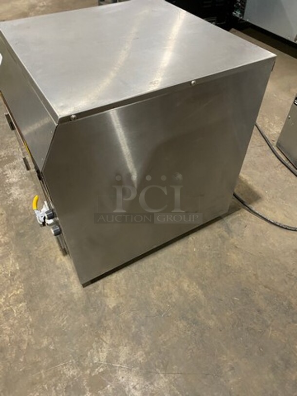 Trak Air Commercial Countertop Convection Oven/ Air Fryer! All Stainless Steel! Model: TAEMCII SN: 052293IIM 120V - Image 2 of 8